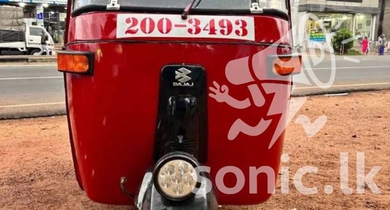 Bajaj 2 strokeThree-wheel