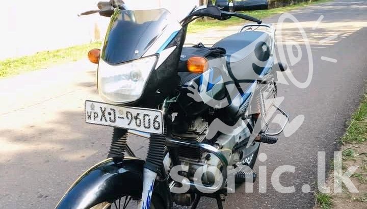 Bajaj Ct 100