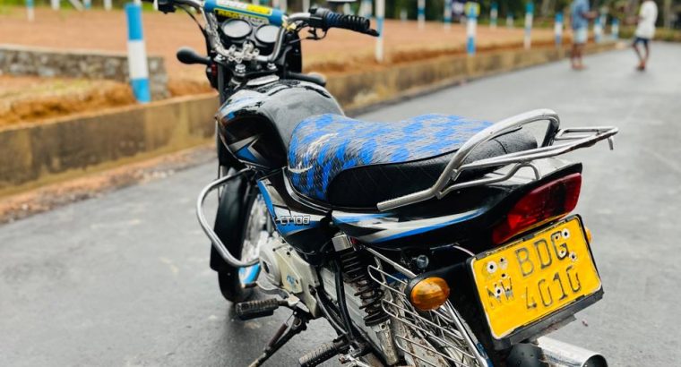 Bajaj Ct 100