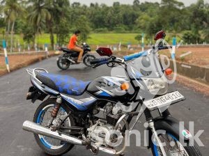 Bajaj Ct 100