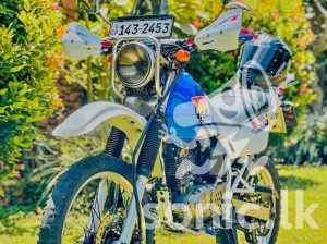 Suzuki Djebel 200CC