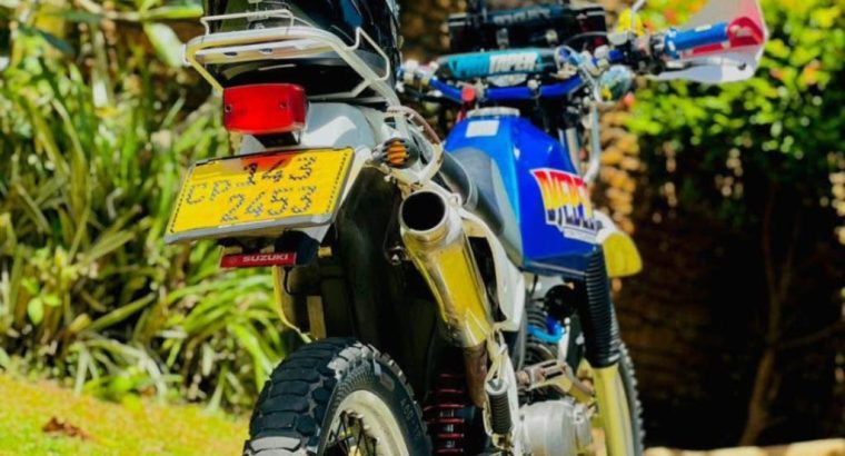 Suzuki Djebel 200CC